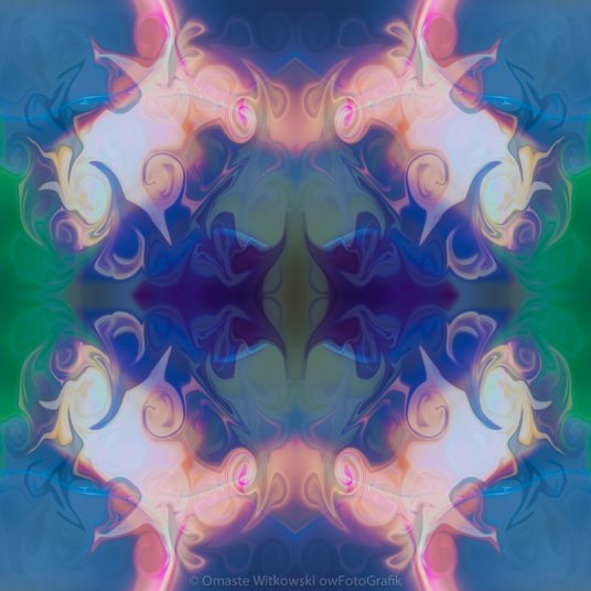 Merging Fantasies Abstract Pattern Artwork by Omaste WItkowski owFotoGrafik.com