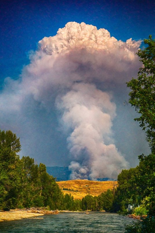 July 17th 2014 Carlton Complex Plume Wildfire Art by Omaste Witkowski owFotoGrafik.com