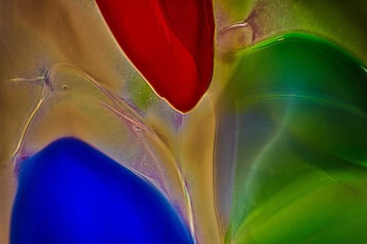 Friendly Fish Abstract Macro Glass Art by Omaste Witkowski owFotoGrafik.com